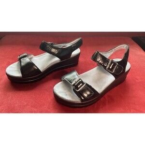Alegria ‘Daisy’ Black Leather Sandals (Women’s Size 8.5) • Strap EUC